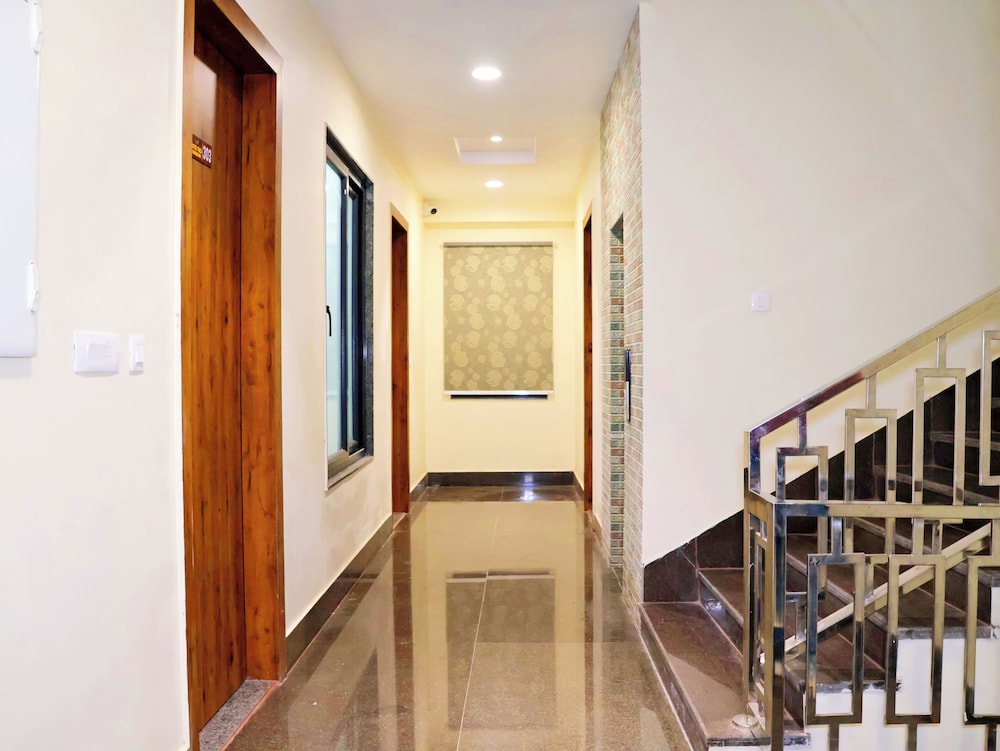 Hotel Tulsi Grand Inn