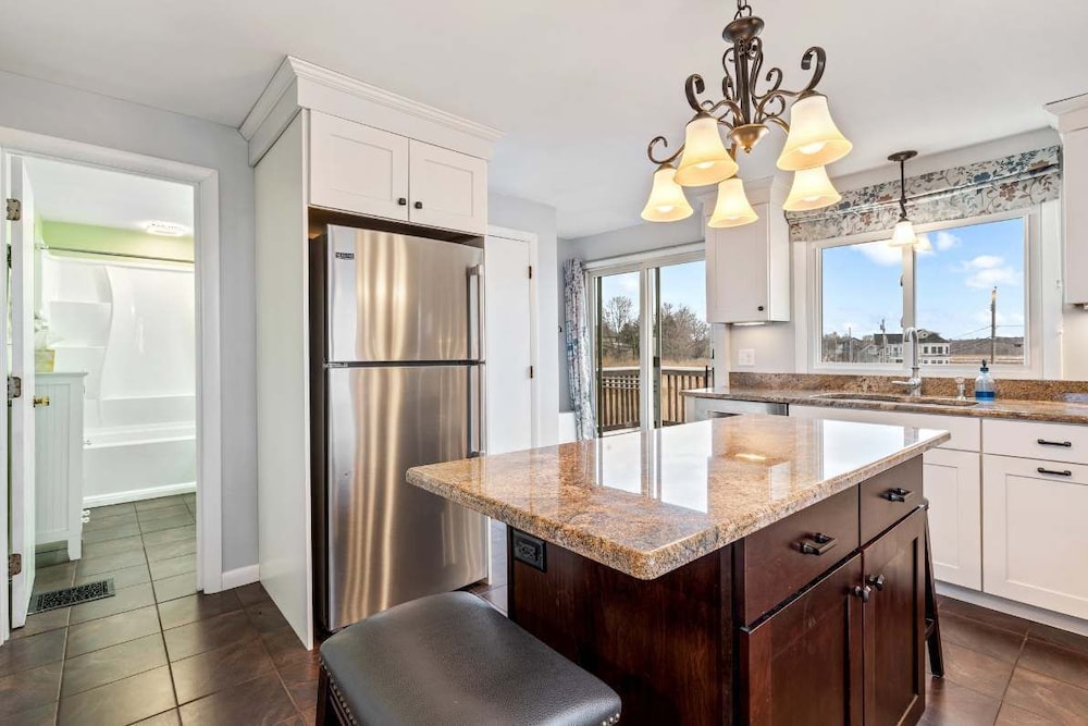 Oceanfront Front Porch Back Deck Kitchen