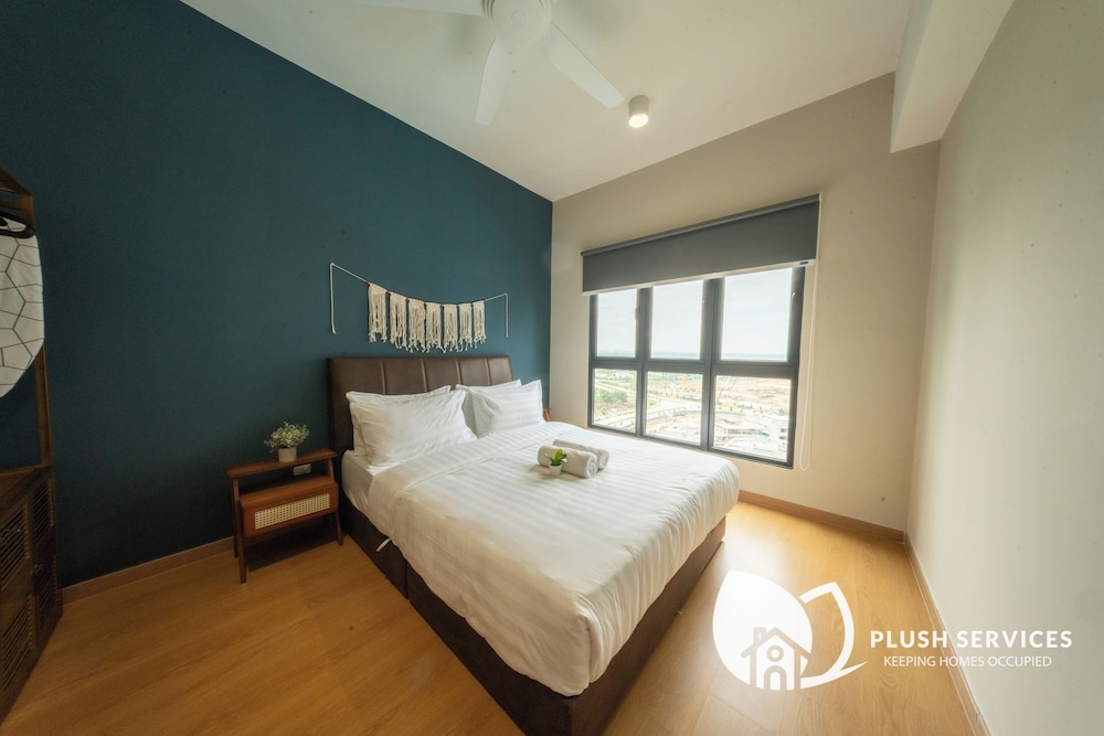 Maya Bay Residences