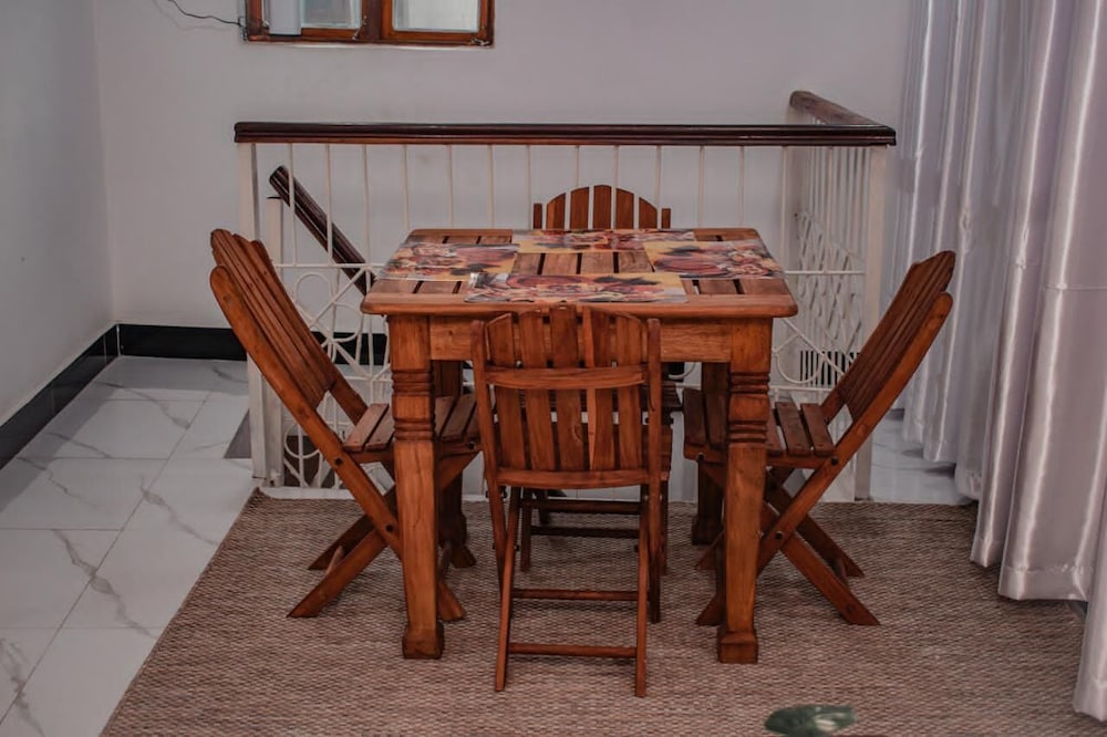 Darajani Apartment