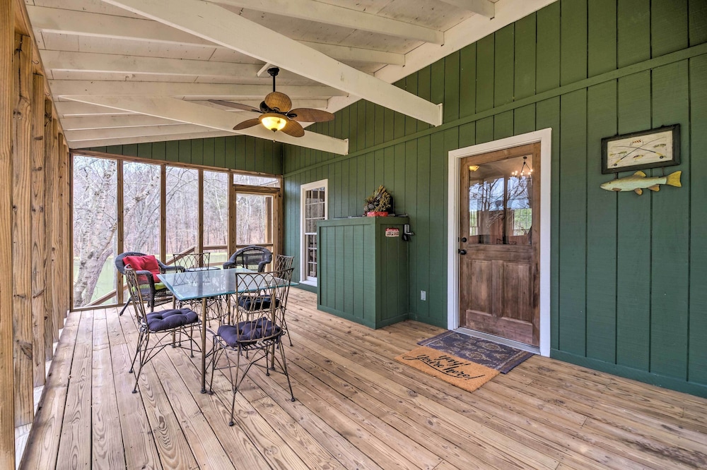 Lewisburg Vacations - Bright Green Gables Cabin: Hike, Swim BBQ - Property Image 6