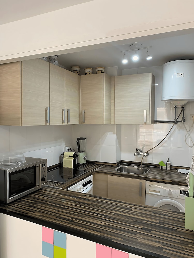 Stunning two Bedroom Apartment in Salou