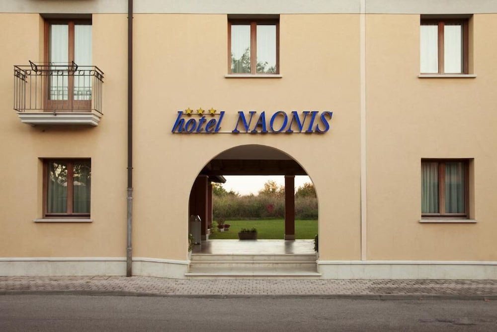 Hotel Naonis