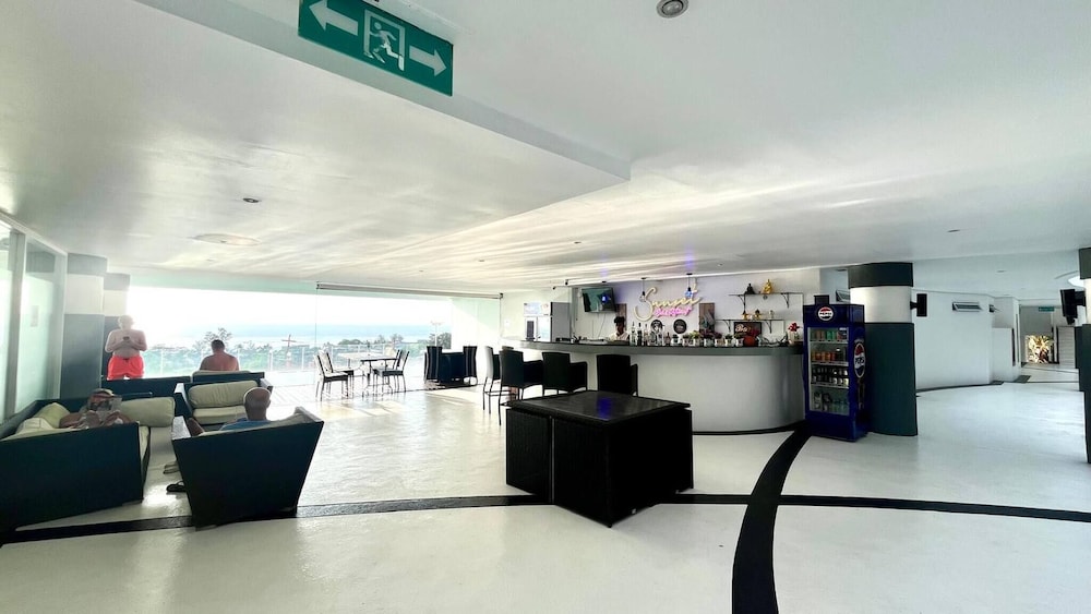 Sunset Plaza Condominium