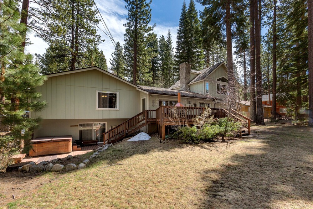 Sundown Lodge 4 Bedroom Home