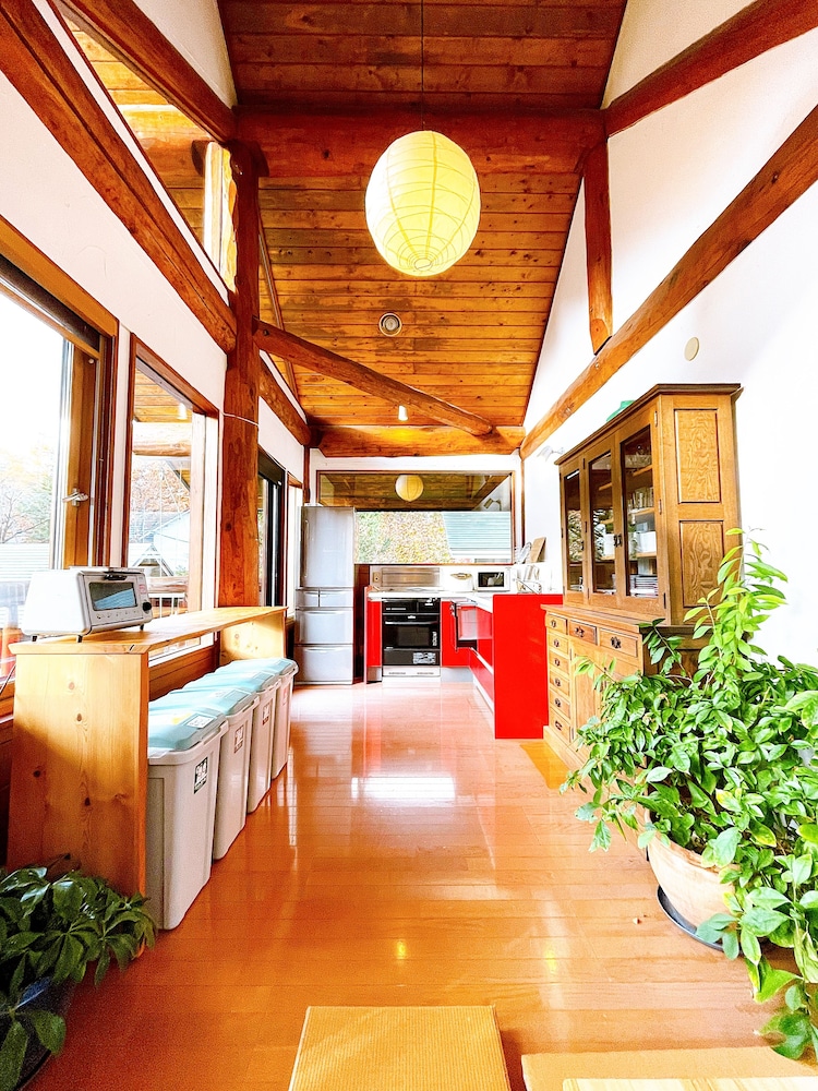 Hakuba Log Hotel Meteor