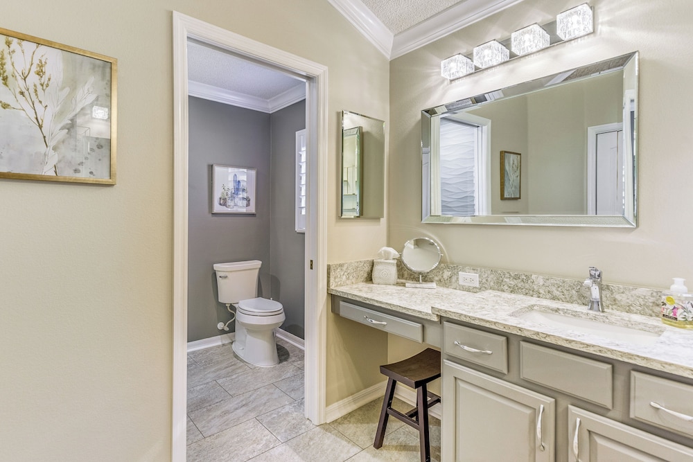 Near Golf Courses: Home w/ Sunroom in The Villages