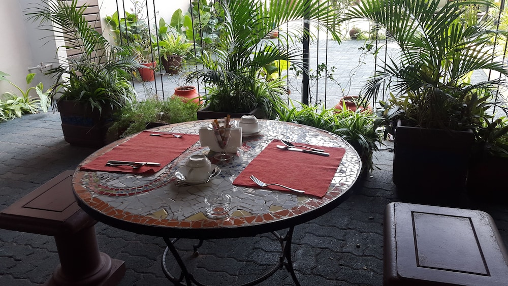 Mozaika Guesthouse 2