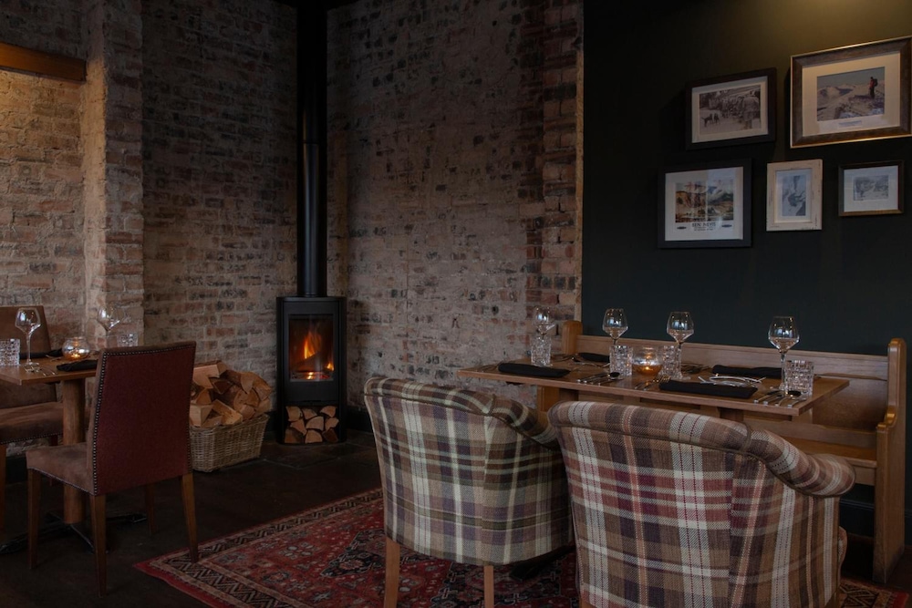 The Glencoe Inn