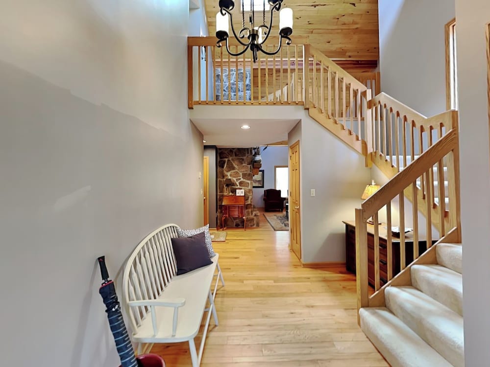White Horse Lodge