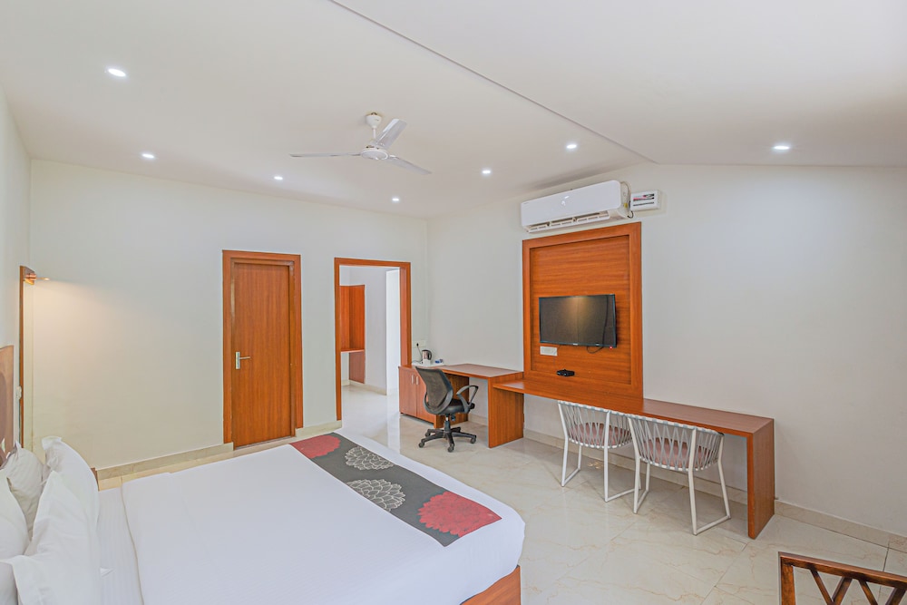 Bamboo Saa Sunrrise Wedding & Wellness Resort, Jaipur