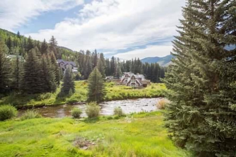Vail Ski Resort - Villa Cortina Condos