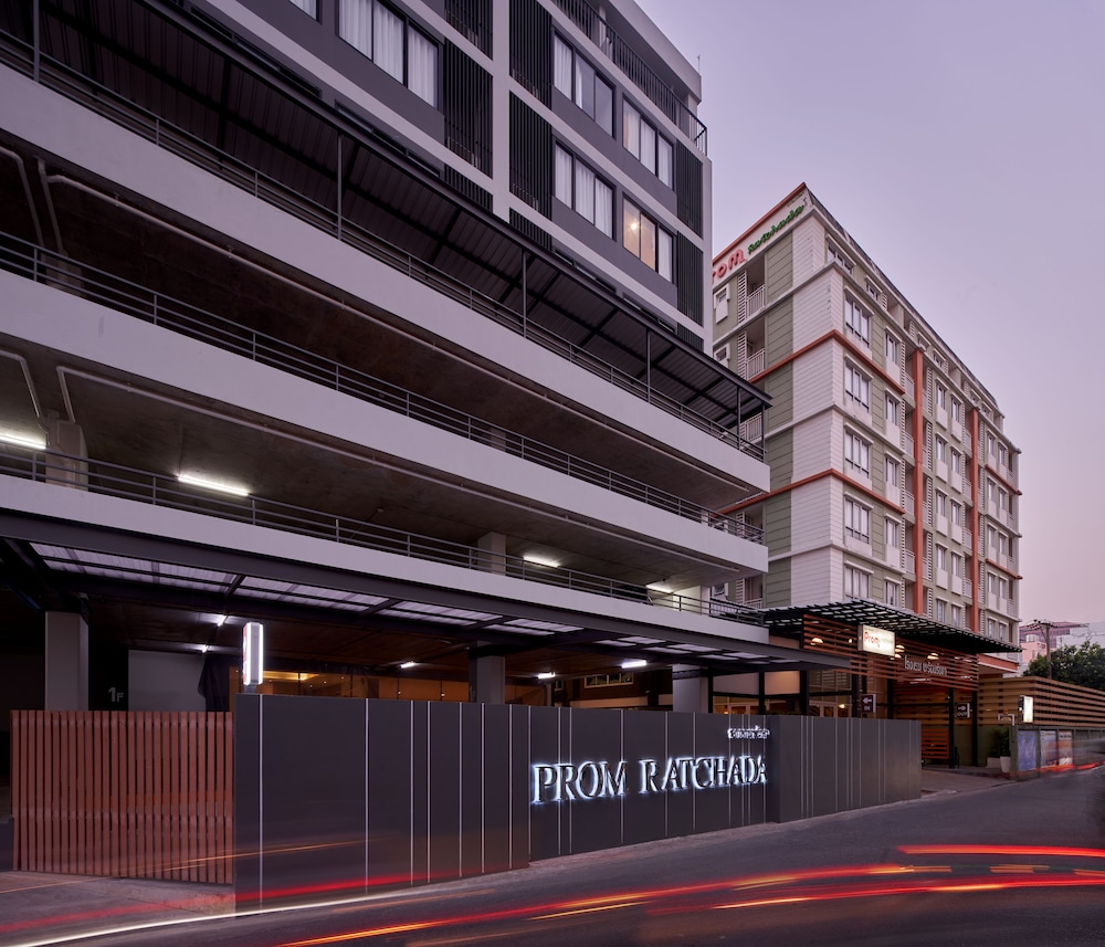 Hotel Prom Hotel - Image 1