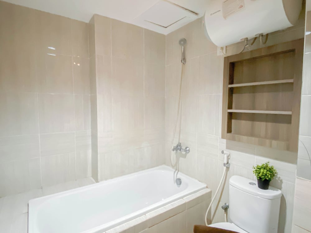 Best And Cozy 1Br Apartment At Vasanta Innopark
