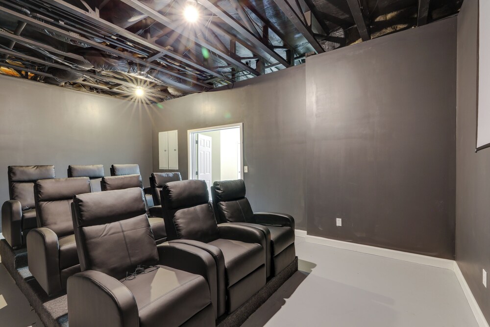 Home Theater & Game Room: Chic Abode in Ellenwood! view 4