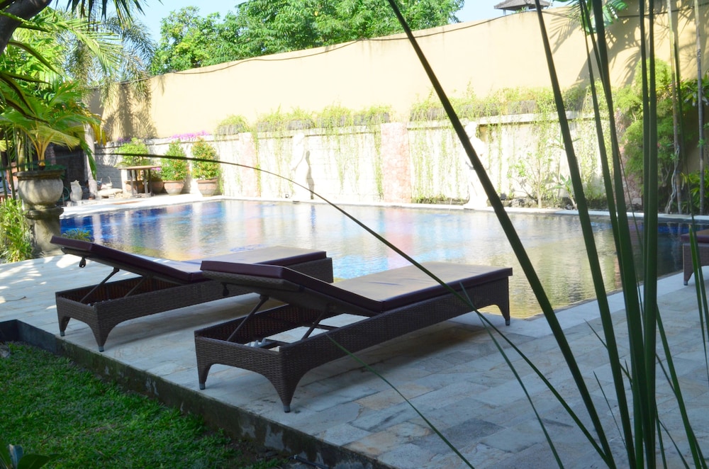 Puri Anom Guest House