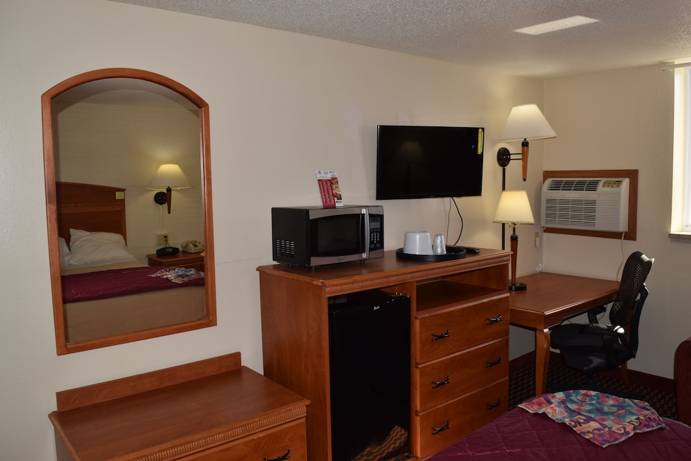 Americas Best Value Inn Jefferson City