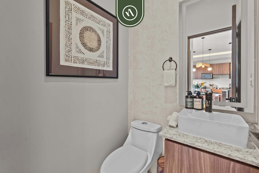 Luxury 2 BR - Downtown - Pool - Sunset in Terrace