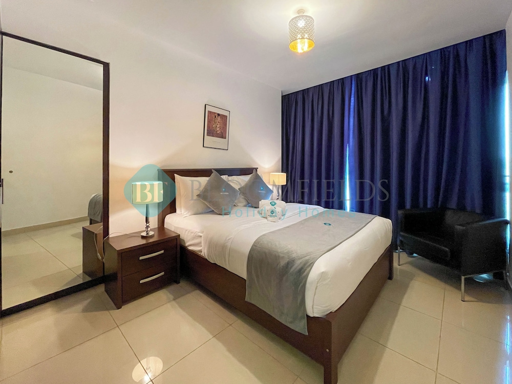 Bloomfields Spacious 1BR in Sun Tower