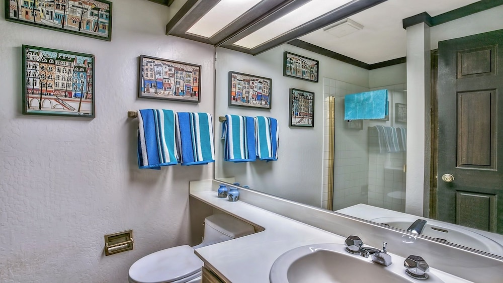Lake Tahoe Vacations - 227 Squaw Valley Road Condo - Property Image 19