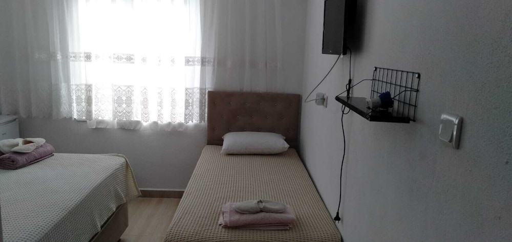 GEYİKLİ BULUT PANSİYON