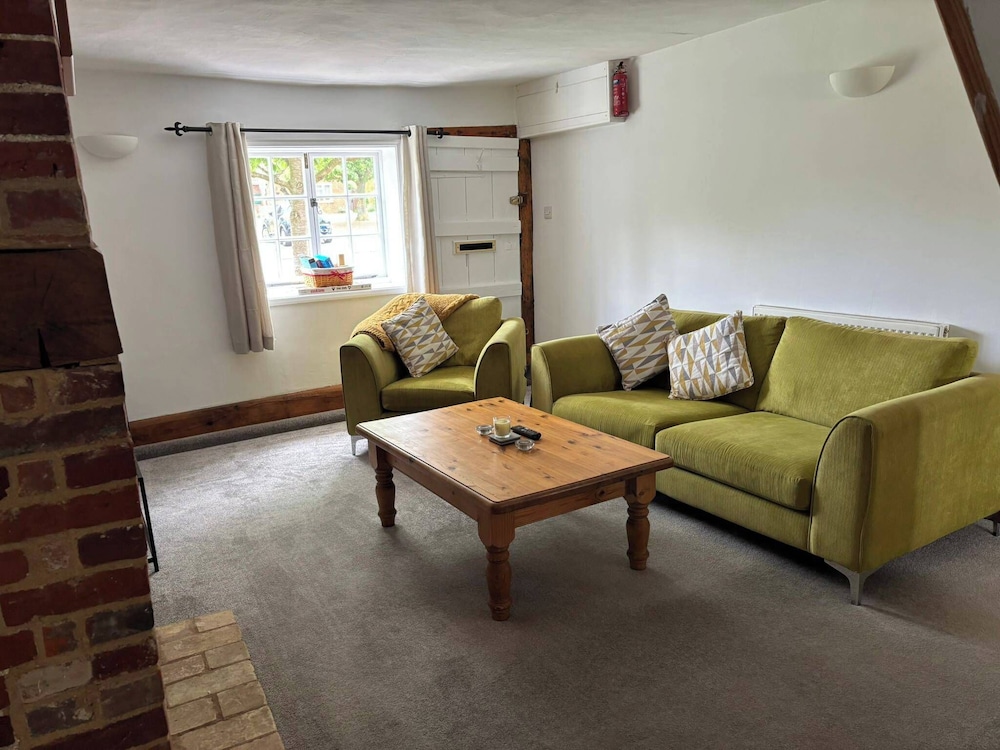 Countryside Cottage in Bulmer- Sleeps 6/7