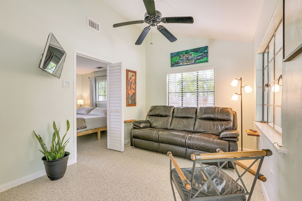 3 Mi to Dtwn Fort Myers: Apt w/ Outdoor Space