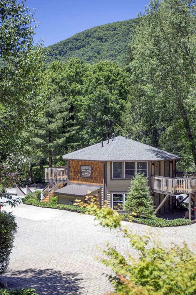 Brook Trout Inn