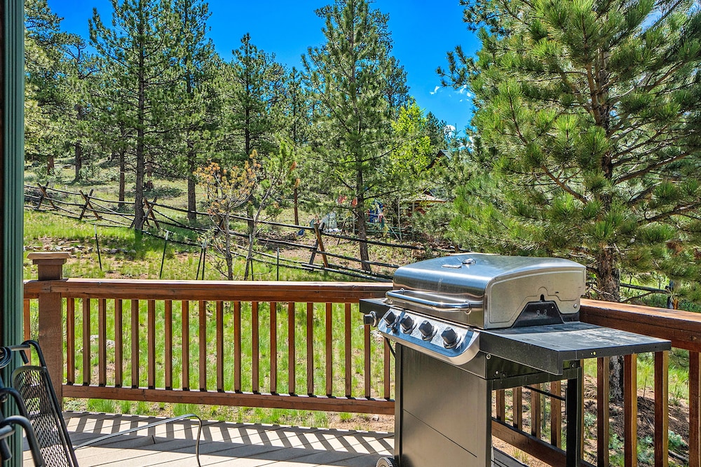 Cozy Solitude Cabins - Estes Park CO