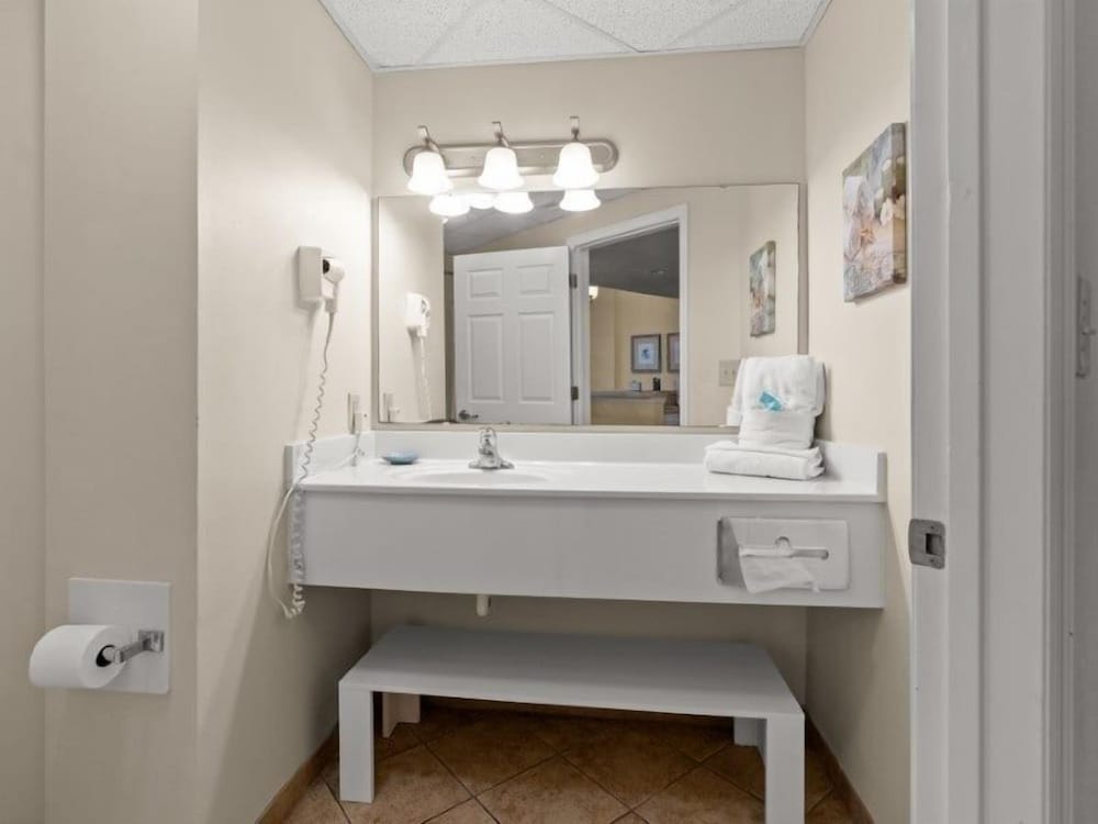 Holiday Sands South 1229 2 Bedroom Condo