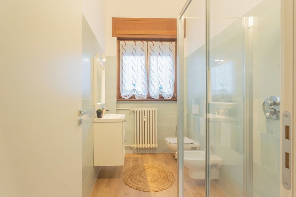 Simar Apartments nearby Como S.G. Train Station by Rent all Como