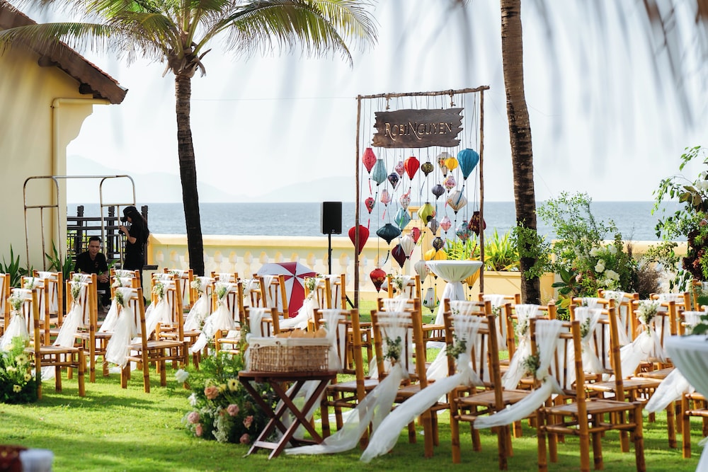 Victoria Hoi An Beach Resort & Spa