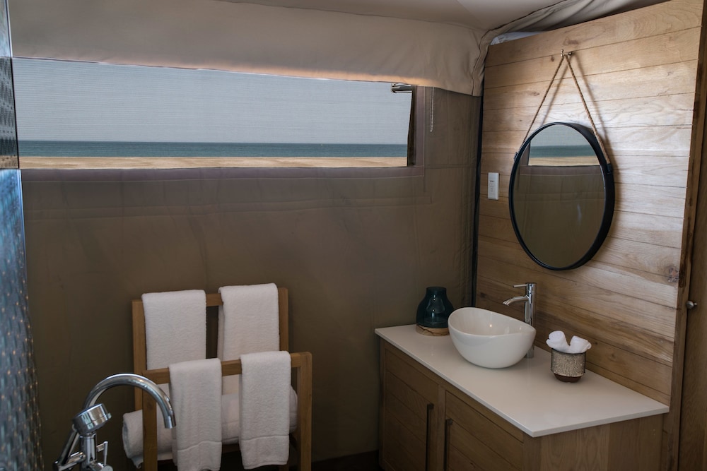 Kingfisher Retreat by Sharjah Collection