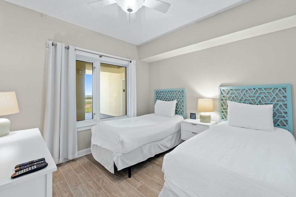 Grand Panama Beach Resort by Panhandle Getaways