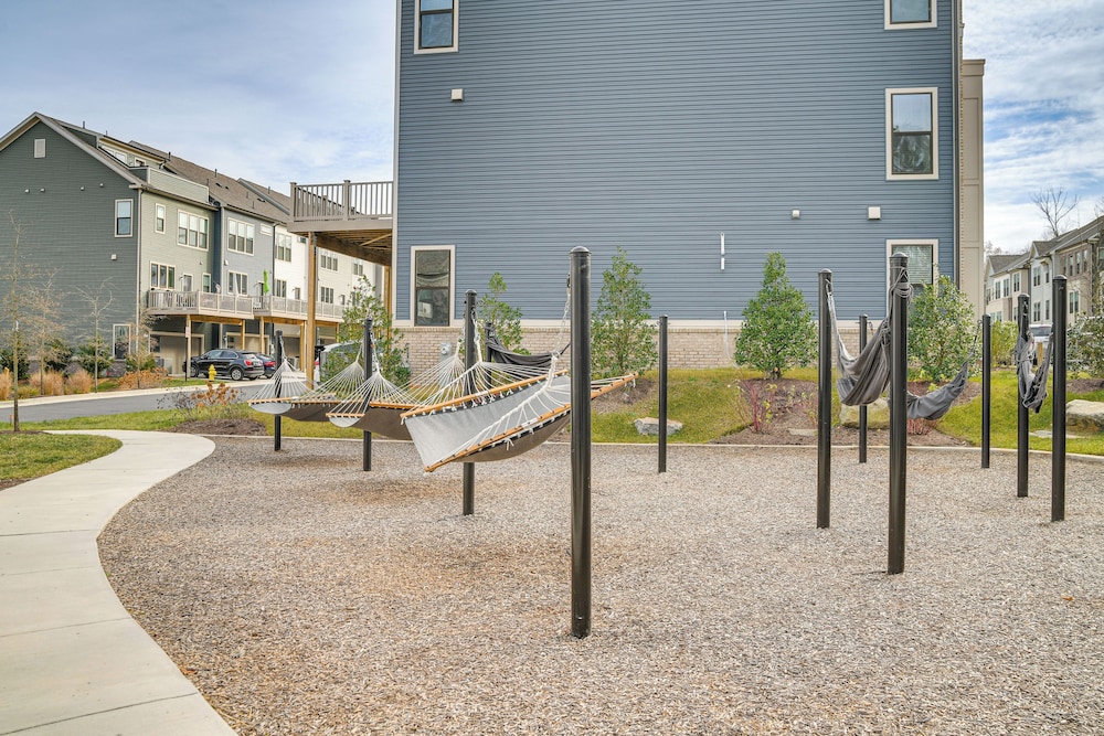 19 Mi to Baltimore: Townhome in Maryland City