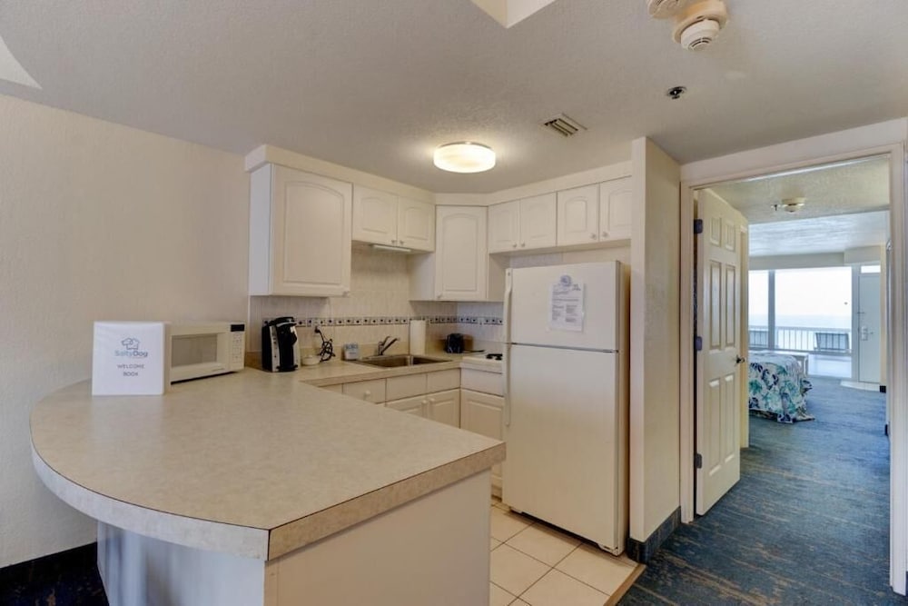 Azure Tides Oceanfront
