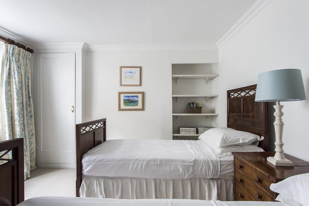 First Street II by Onefinestay