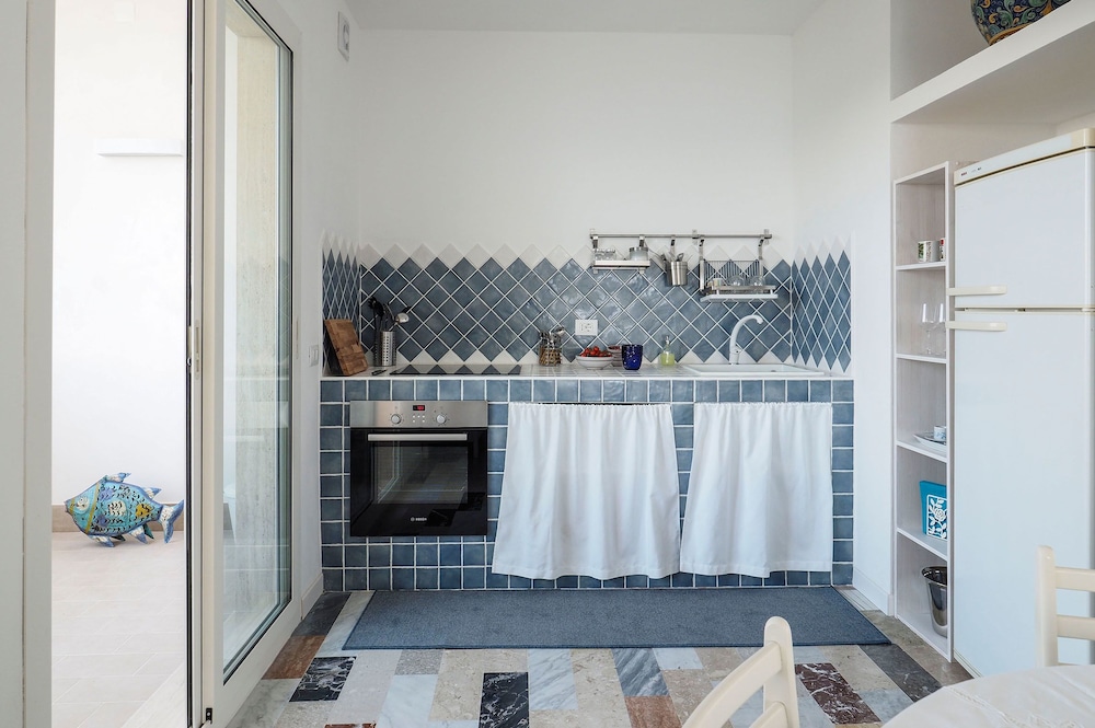 Rifugio a Mare en Noto — kitchen