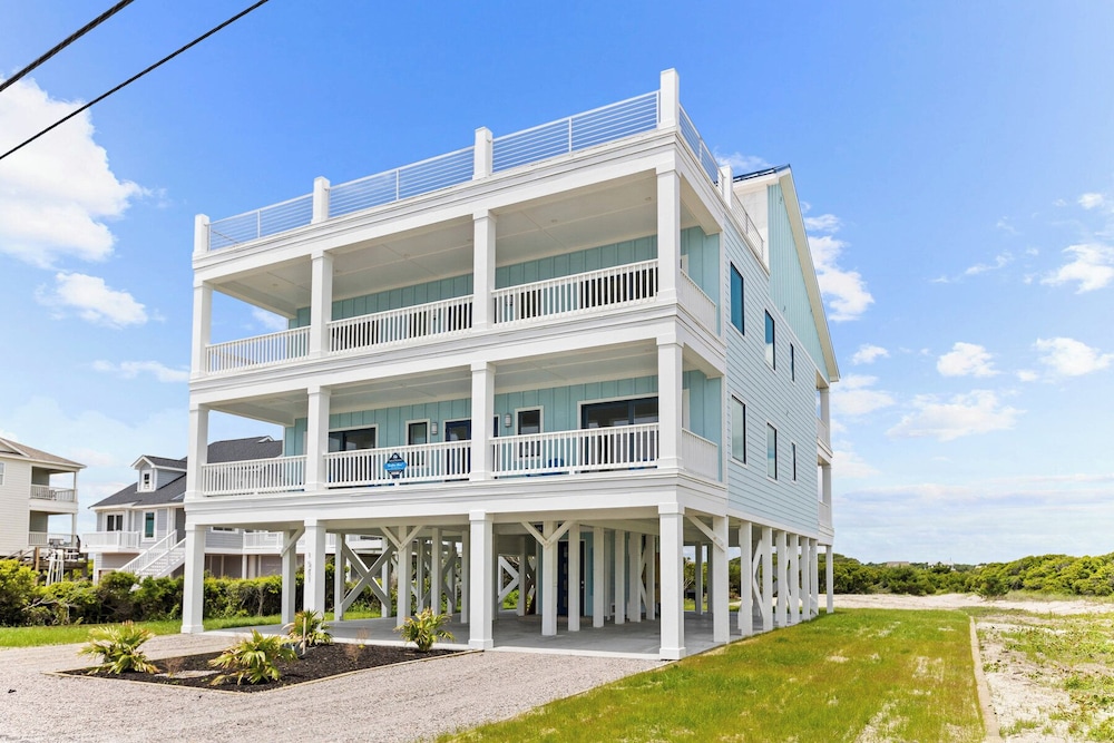 Dune Our Thing by Topsail Realty