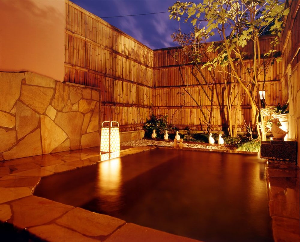 Mandarin House