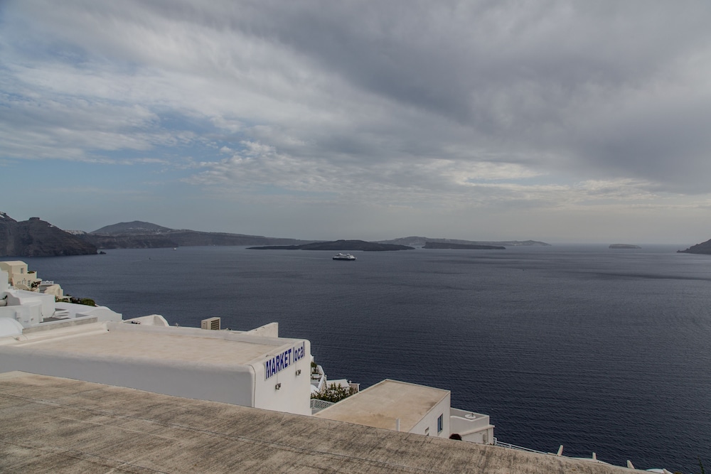Stelios Rooms