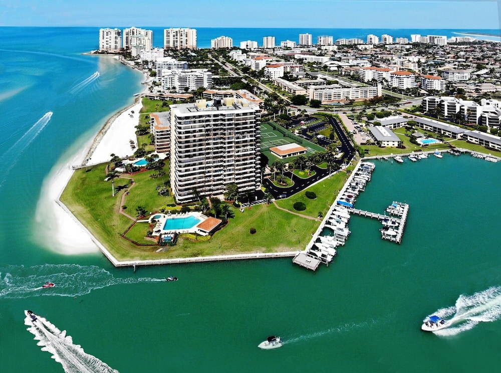 Gulf-view Condo With Resort-style Amenities 2 Bedroom Condo