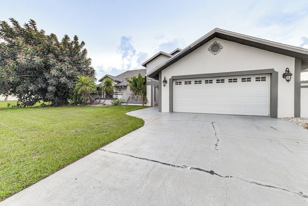 Canal-front Gem w/ Private Dock in Port Charlotte!