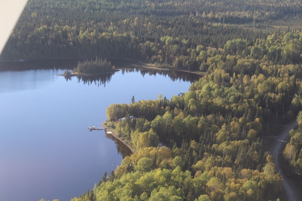 Spruce Forest Lakeside B&B