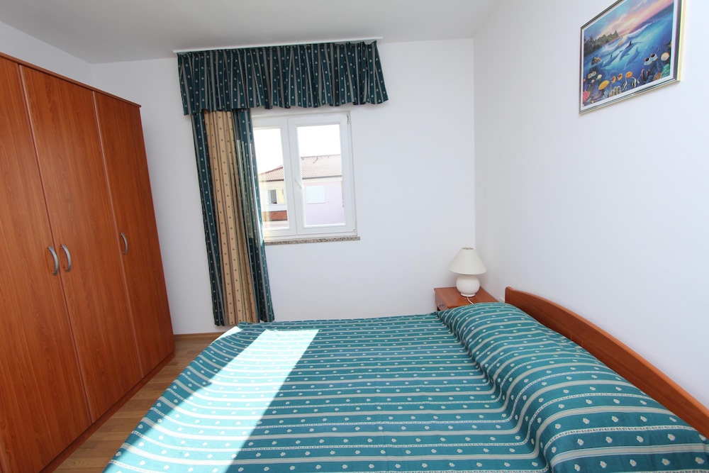 Apartments Elida view 5