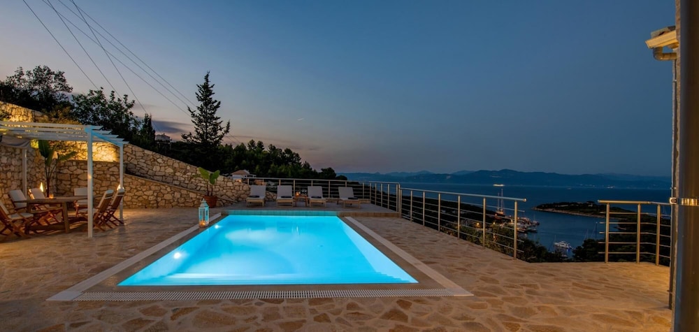 Above Blu Villa in Gaios view 4