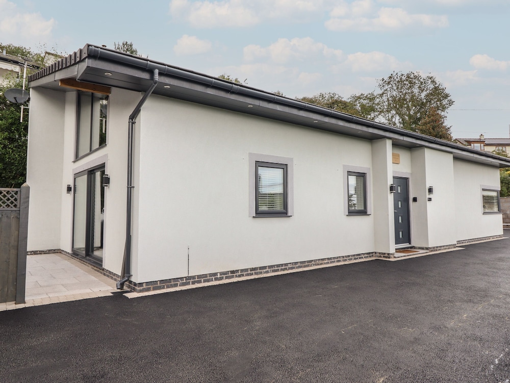 Bryn Cae