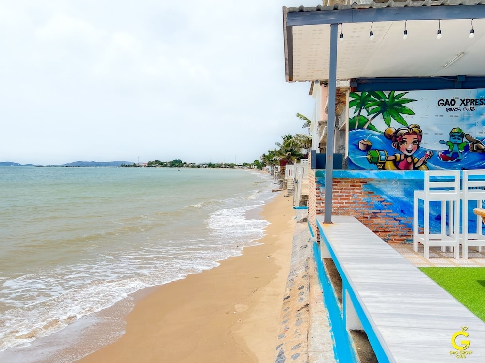 GAO Xpress Beach Club view 2