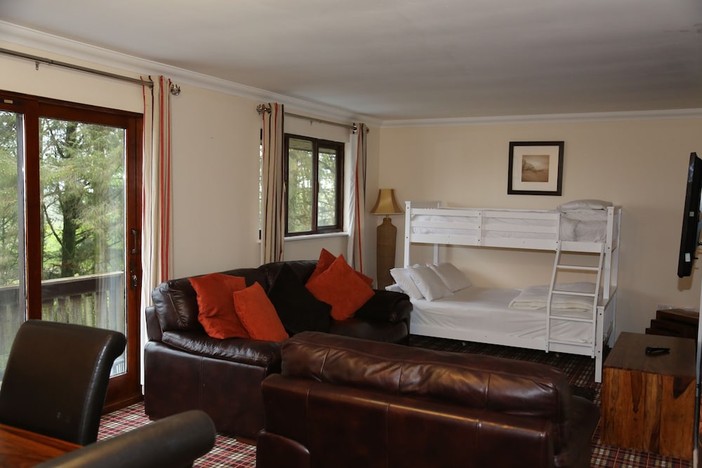 Colliford Lake Hotel & Holiday Site