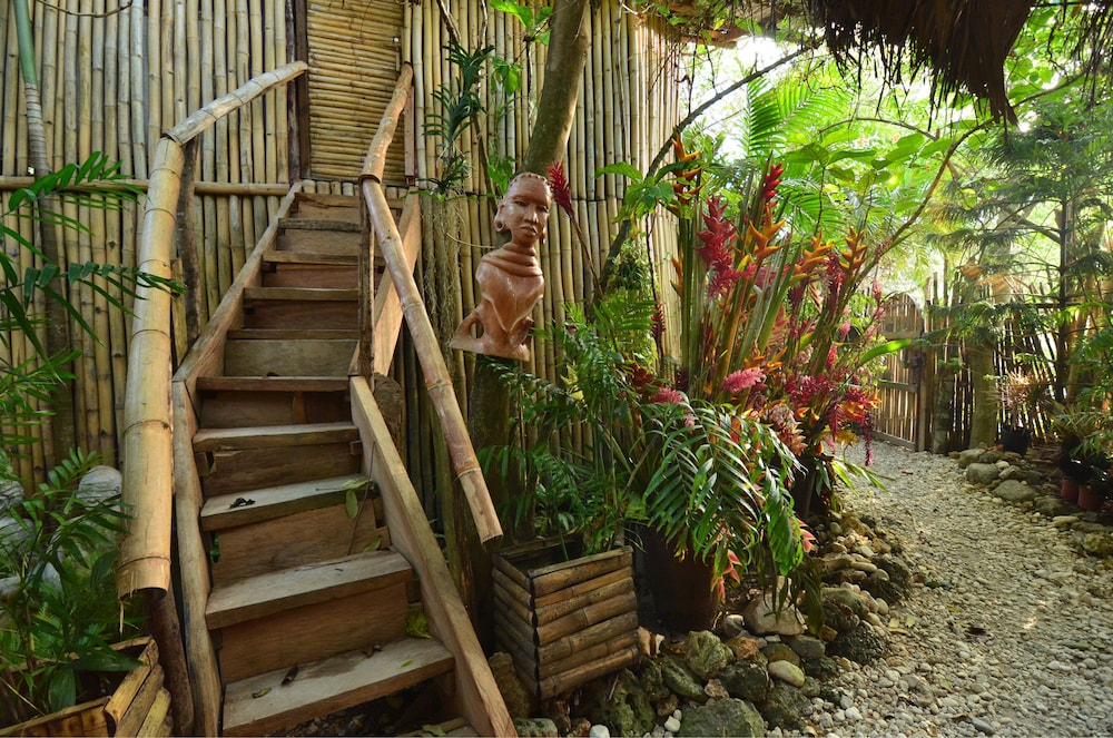 Great Huts - Photo 133